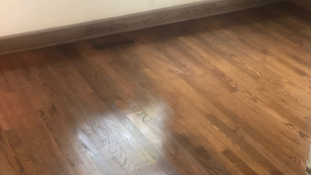 wood floor refinishing aurora